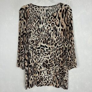 Chicos Travelers size 2 12/14 slinky leopard print top 3/4 sleeve brown v-neck